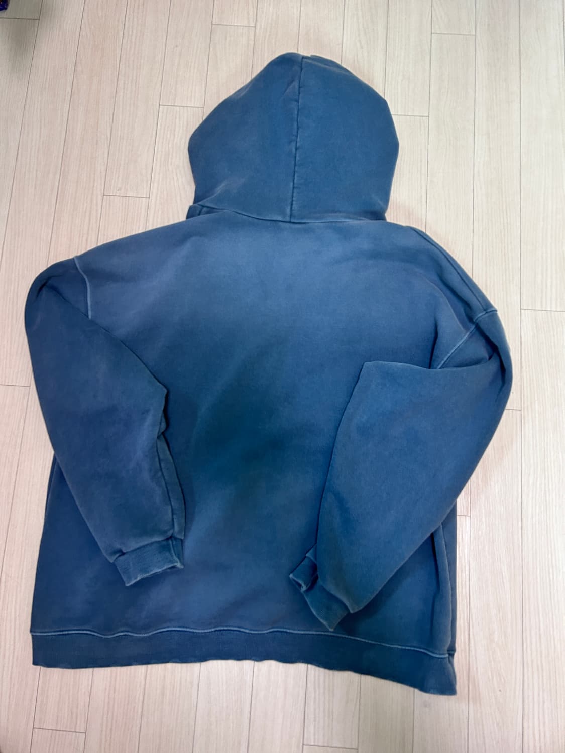 소버 굿즈 레플리카 시리즈 풀집 후디 페이드 블루 상품이미지5