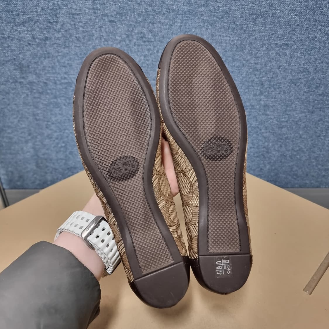 코치 COACH 플랫슈즈 단화 구두 (235-240/표기37) 상태완벽 상품이미지6