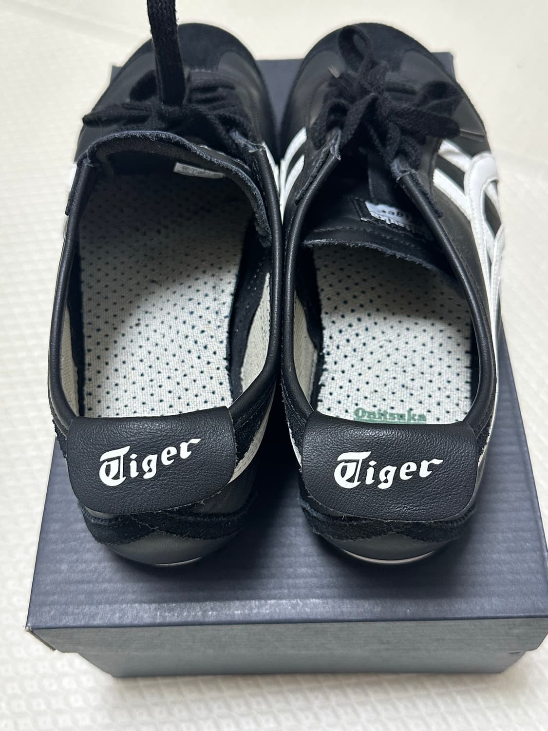 오니즈카타이거 멕시코66 블랙/화이트(265) 상품이미지3