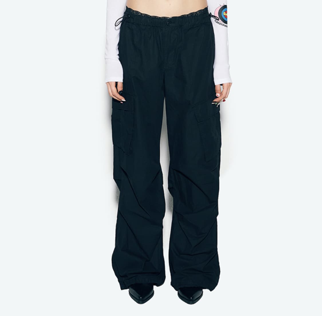 애즈이프캘리 PARACHUTE CARGO PANTS 블랙  상품이미지1