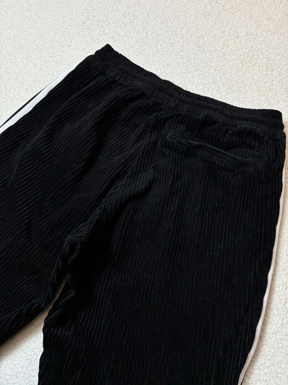 아디다스 파이어버드 코듀로이 스트레이트 3s 팬츠 PN6966 상품이미지6