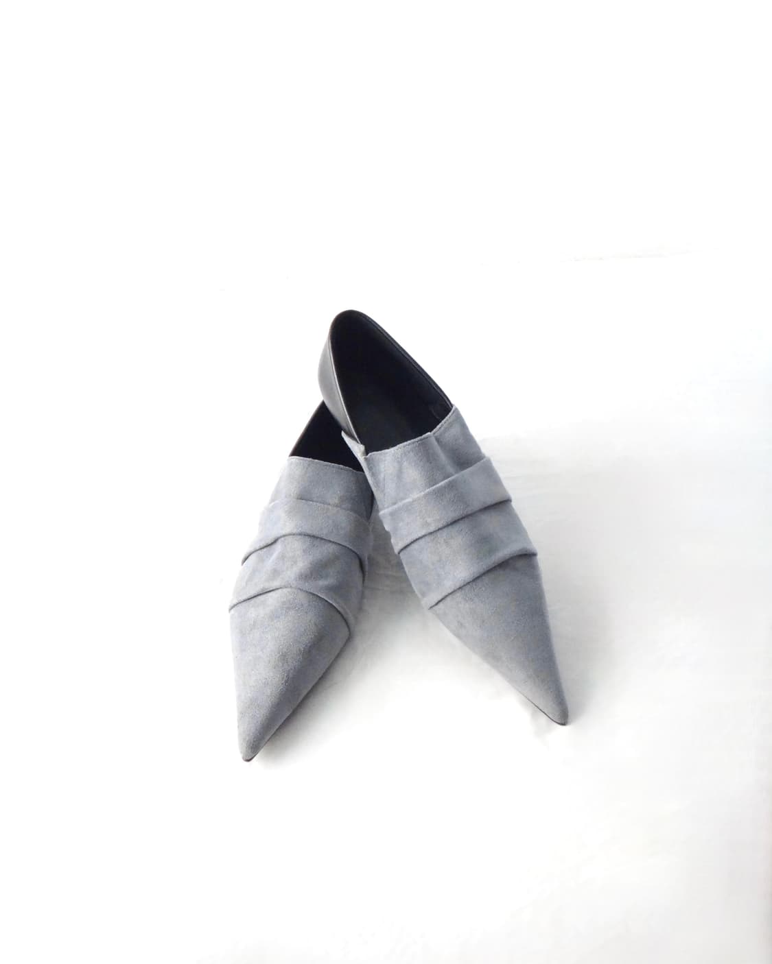 Sharp shirring leather mix toe shoes 상품이미지1