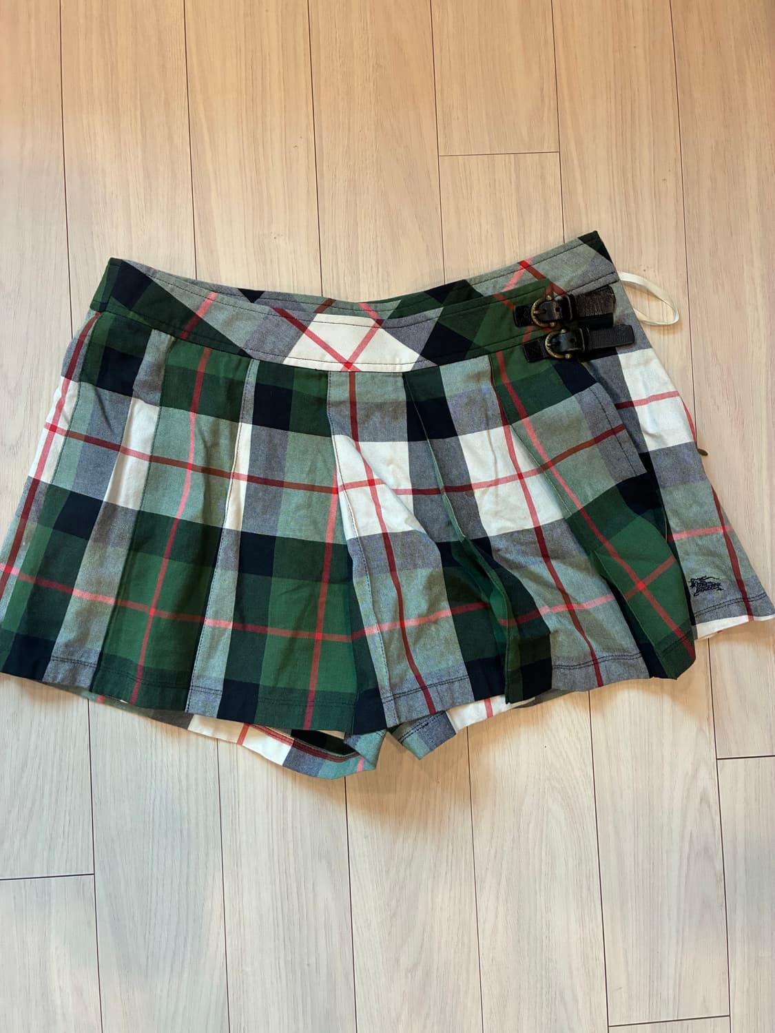 버버리 블루라벨 치마바지 38사이즈 상품이미지1