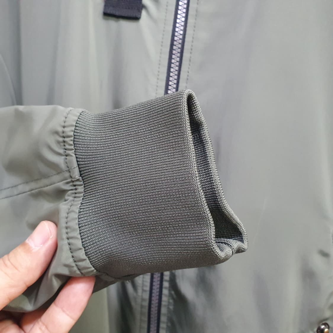 푸마 카키 봄버자켓(105) 상품이미지3