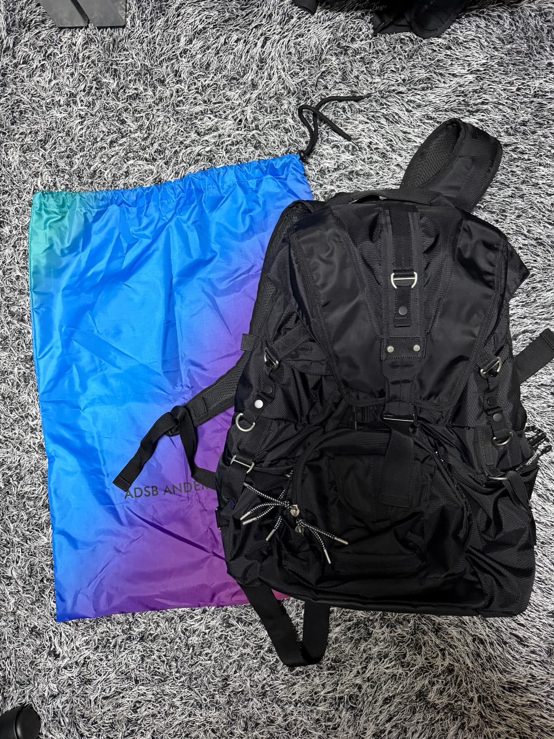 엔더슨벨 백팩 판매합니다. 상품이미지1