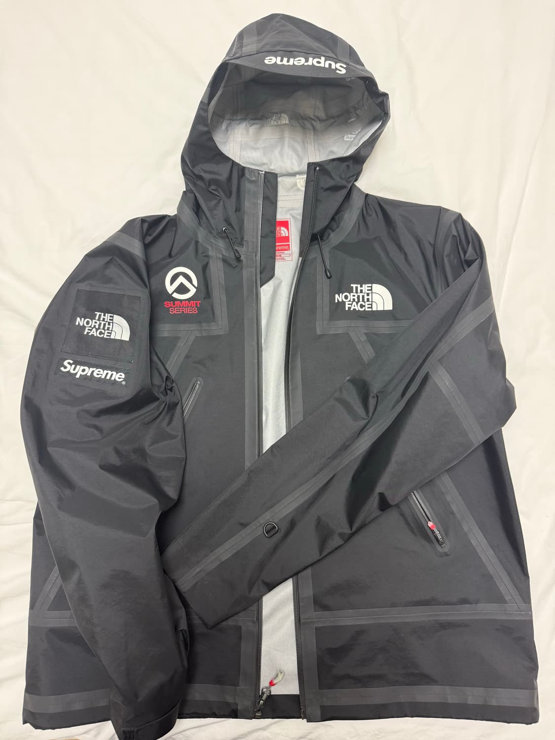 슈프림 x 노스페이스 서밋  아우터 자켓 블랙 - 21SS (M사이즈) 상품이미지4