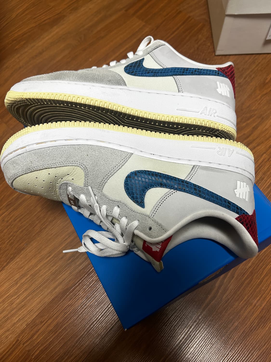 나이키 에어포스 1언디핏 상품이미지9