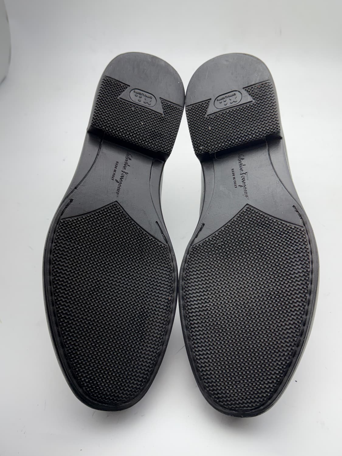 정품)페라가모로퍼260 상품이미지10