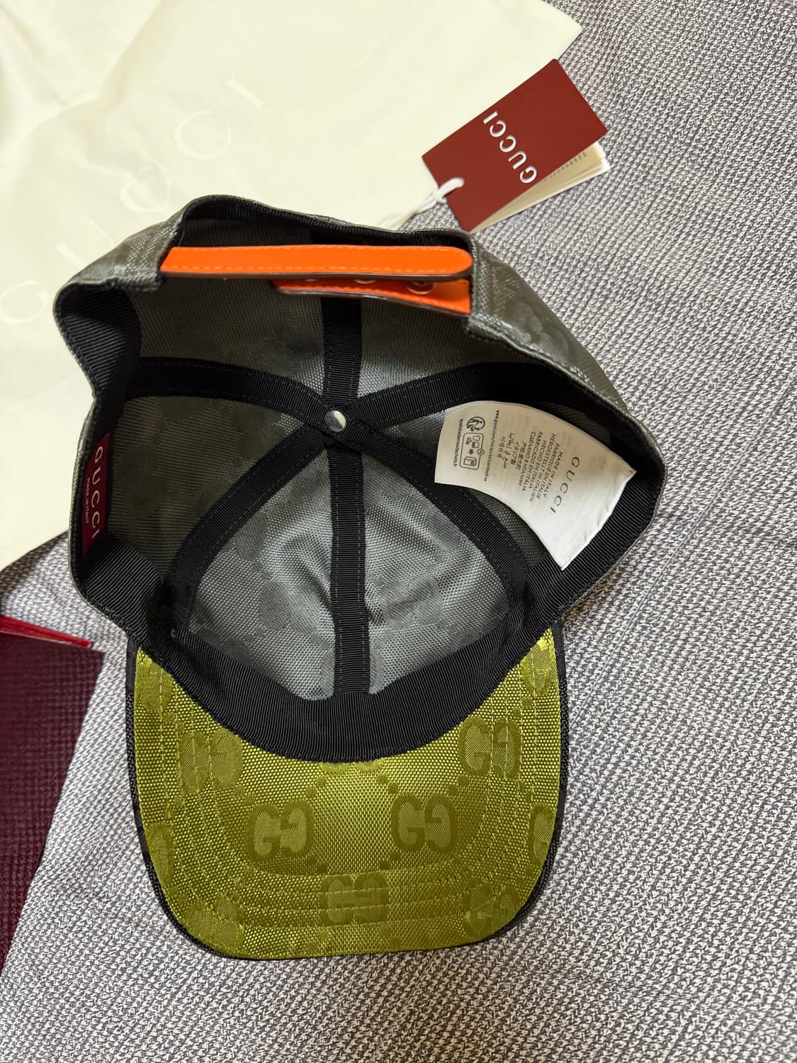 구찌 GG 캔버스 볼캡 블랙/그레이 (미착용 새제품) 상품이미지4