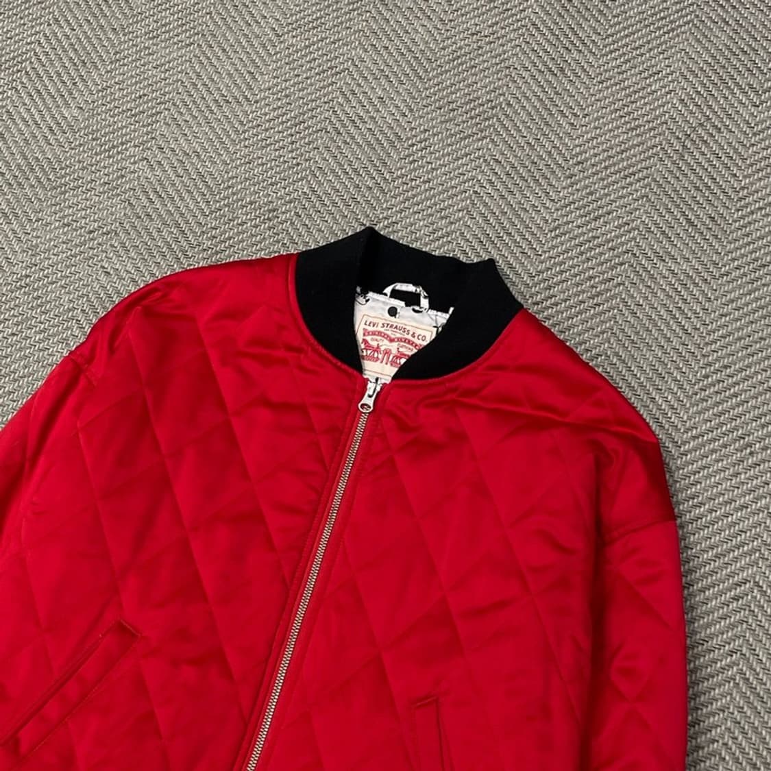 리바이스 디즈니 콜라보 스팽글 바시티 점퍼 v0090 상품이미지3