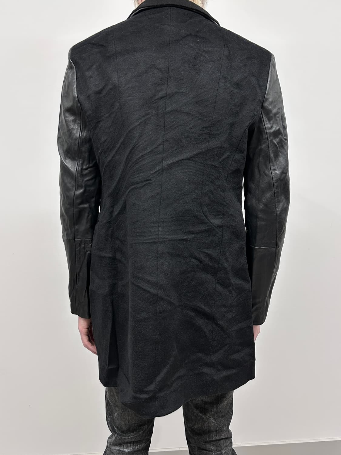 송지오 레더 슬리브 블레이저 상품이미지3