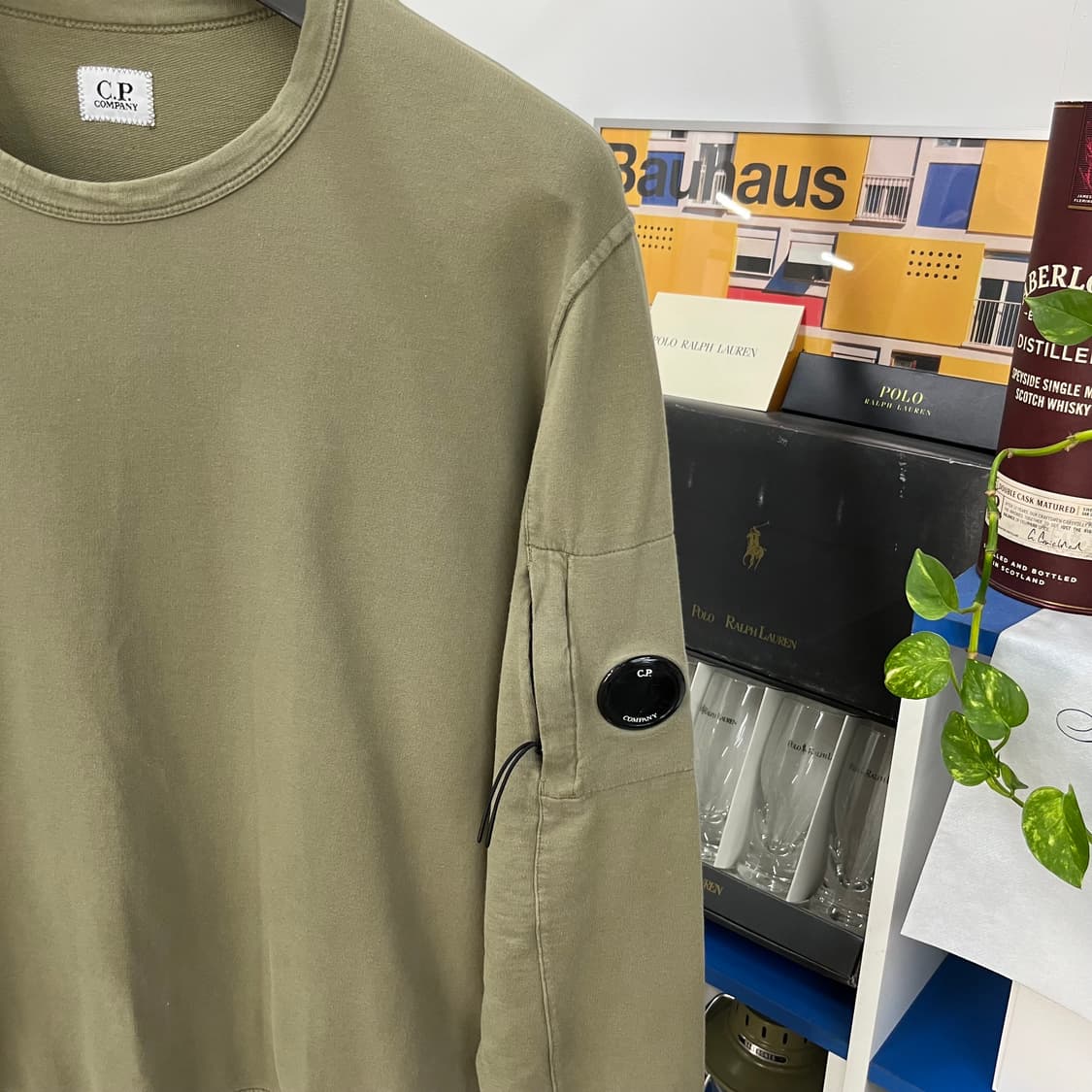 Cp컴퍼니 렌즈와펜 맨투맨 L 상품이미지3