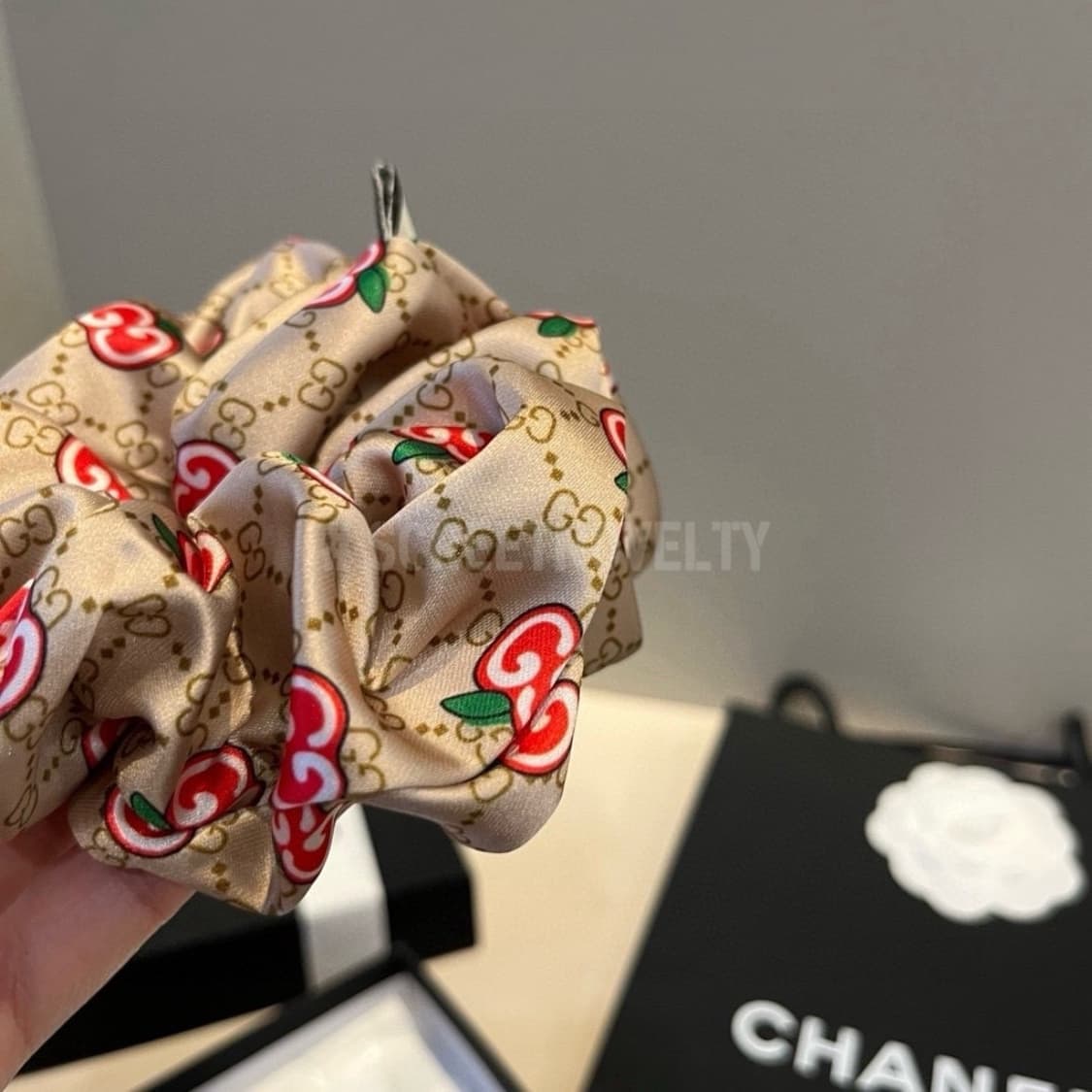 구찌 애플 더블G 헤어슈슈  상품이미지4