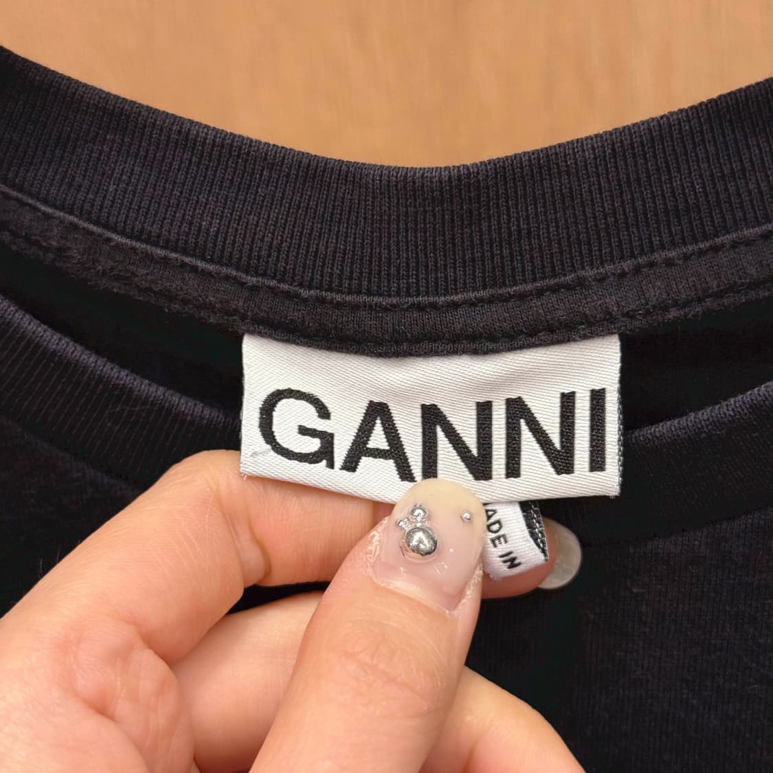 가니 스마일 그래픽 반팔 티셔츠 프린팅 레터링 디테일 블랙 상품이미지7