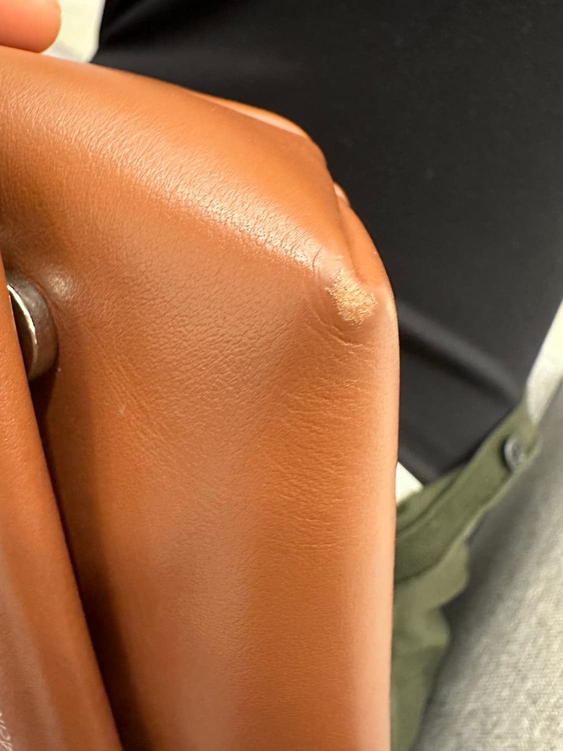 아크네 스튜디오 알렉산드리아 레더 미니 크로스백 상품이미지4