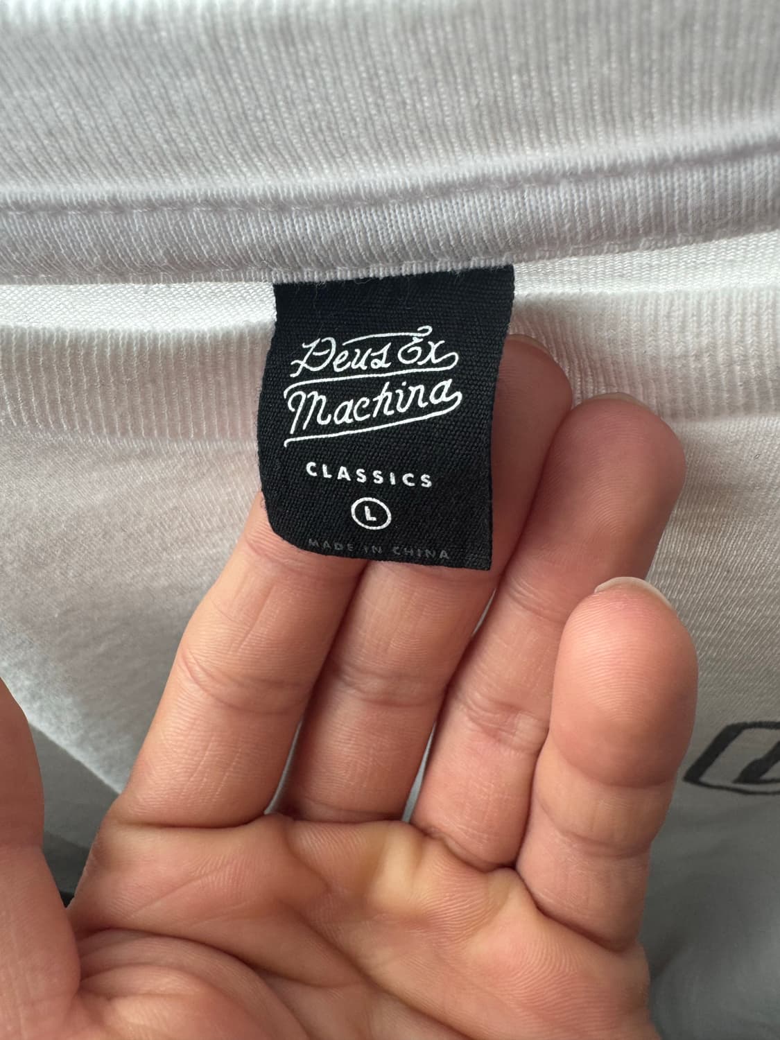 데우스 베니스 어드레스 롱슬리브 상품이미지4