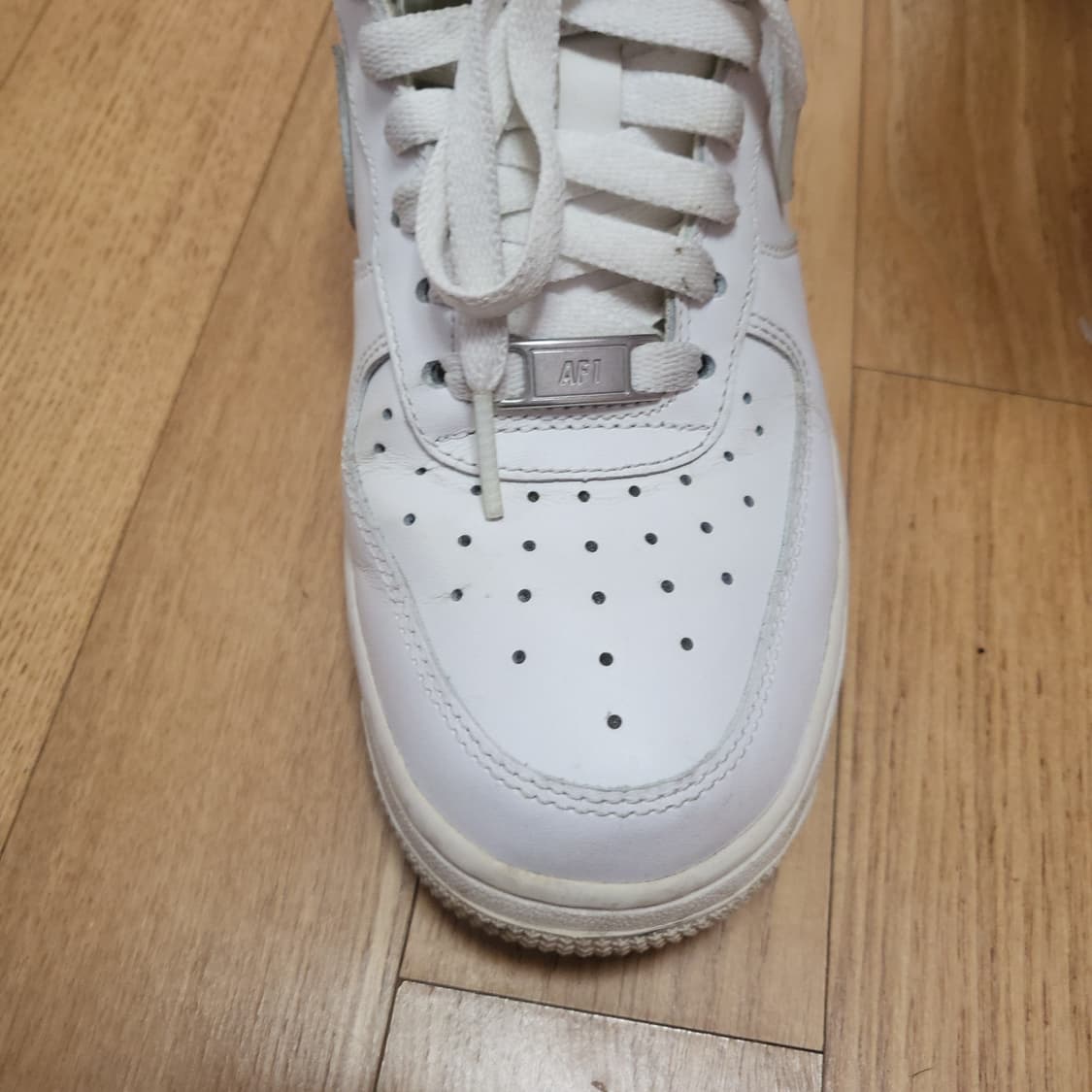 [235] 나이키 에어포스1 07 로우 화이트  상품이미지2