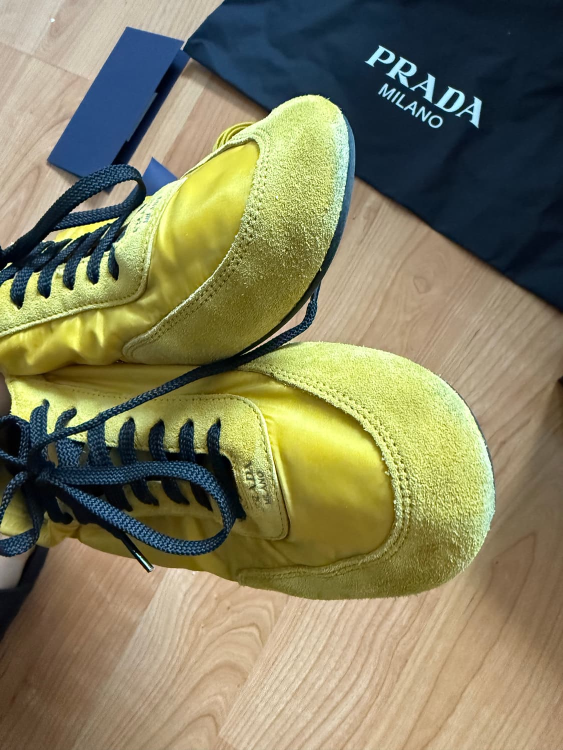 프라다 옐로우 스니커즈 5사이즈 245 상품이미지4