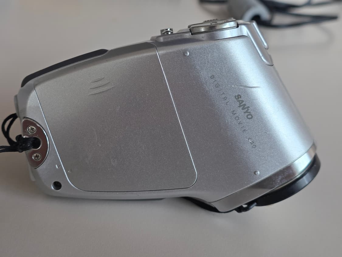 산요 작티 DMX-C40 빈티지 디지털캠코더 상품이미지3