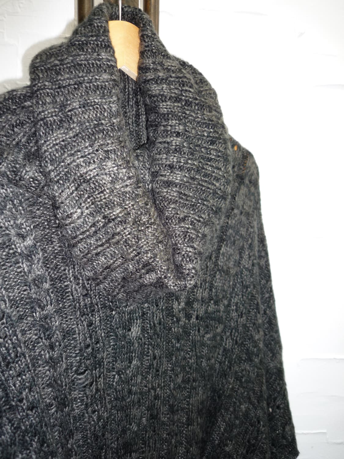 charcoal fringe cape 상품이미지5