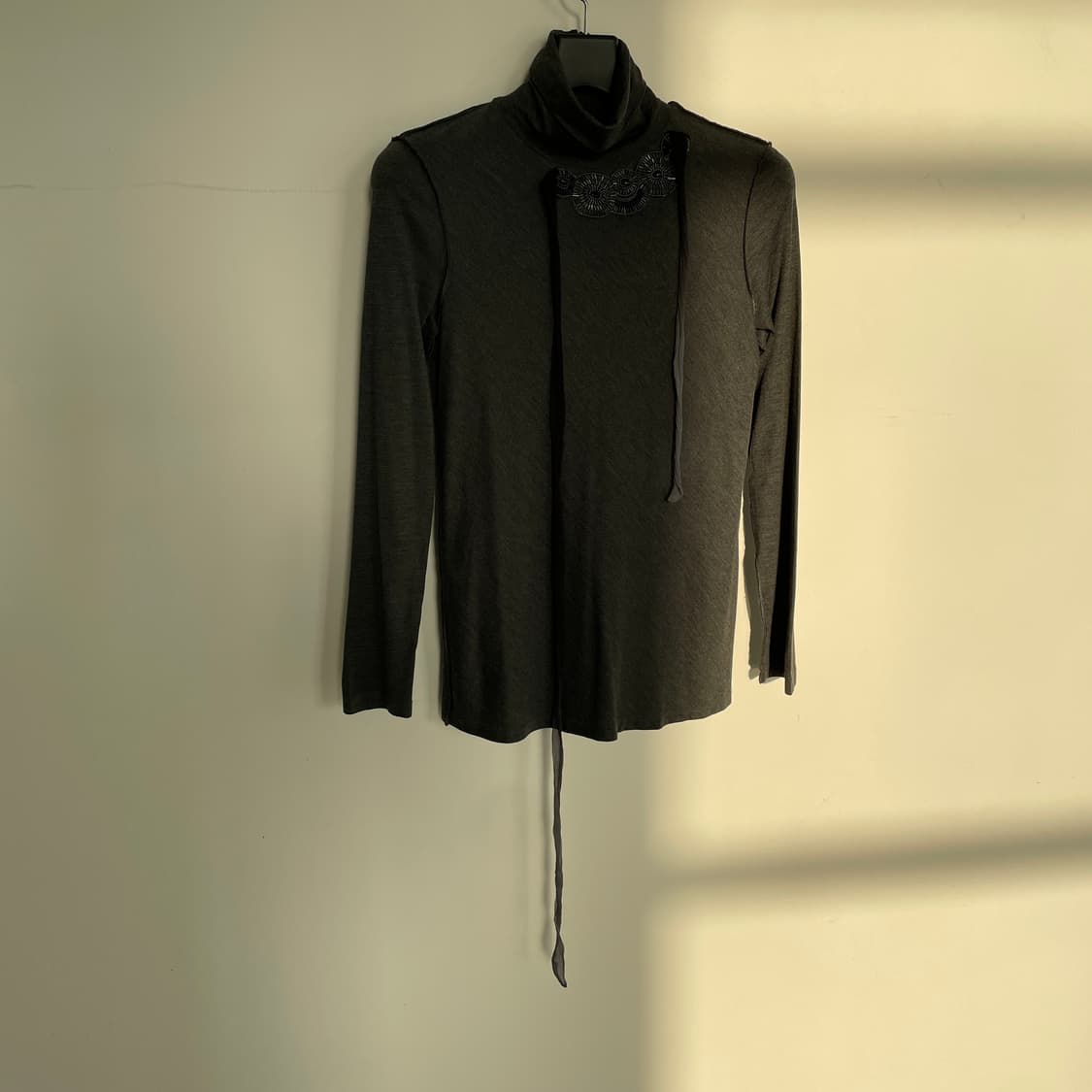 막스마라 딱붙 폴라 그레이 긴팔 티셔츠 상품이미지2