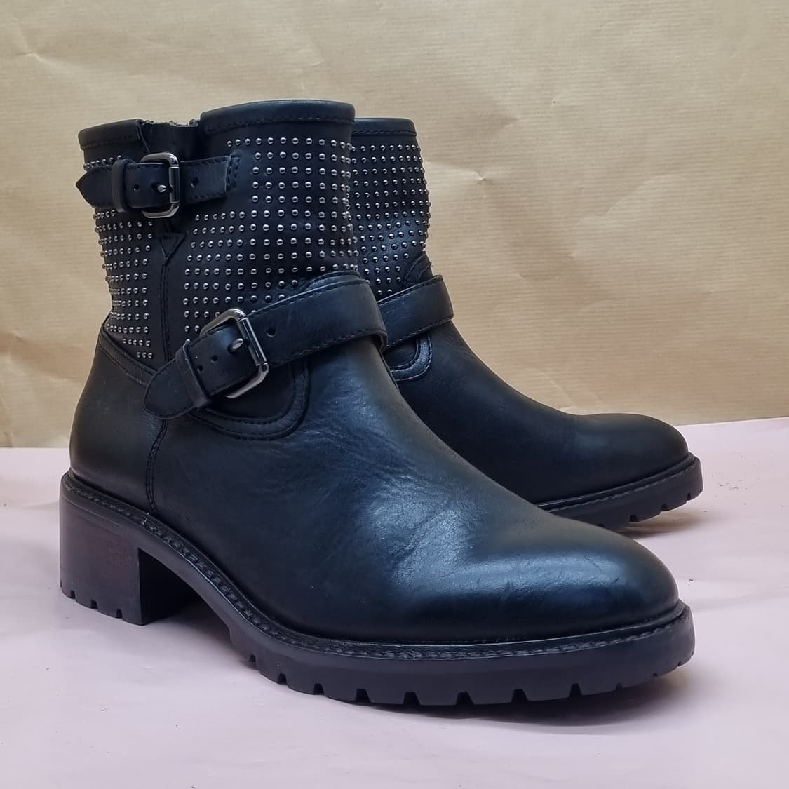 코치 게이트 스터드 여성가죽부츠235 굽5 상품이미지1