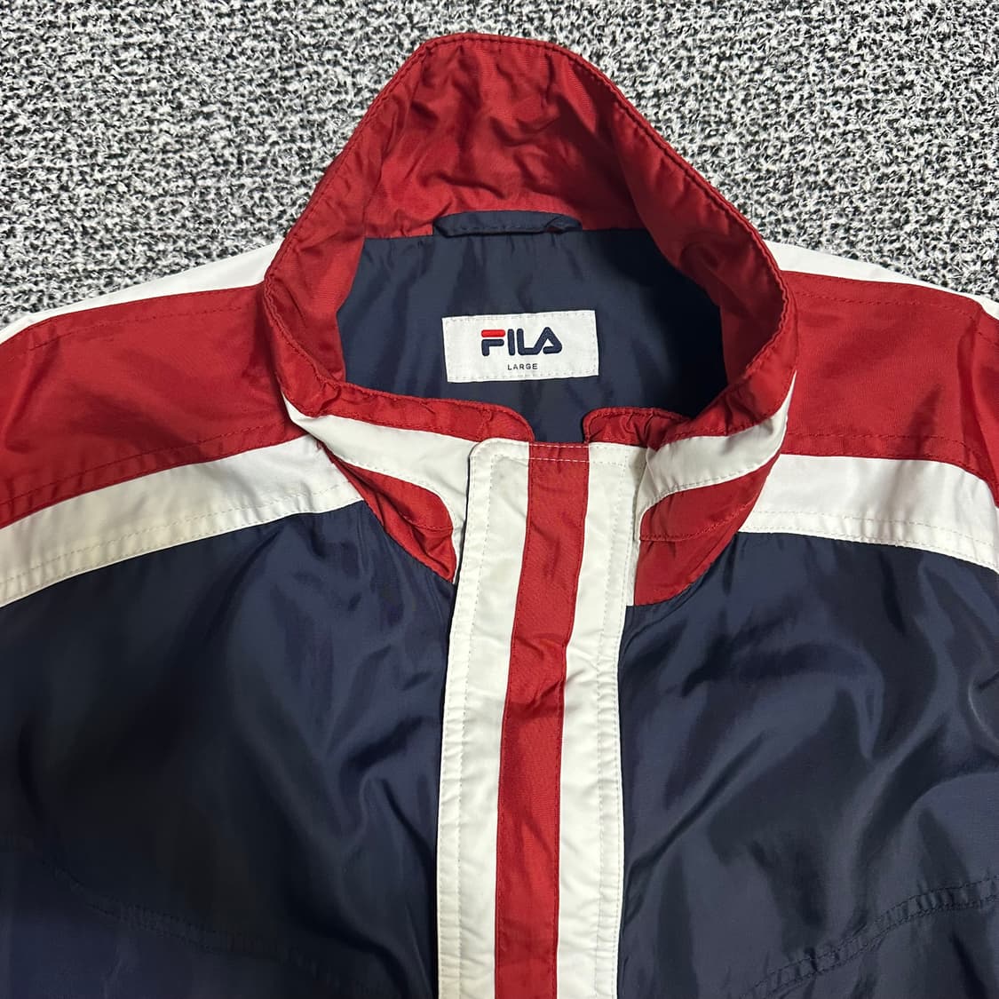 (L) 휠라 FILA 바람막이 네이비 레드 화이트 상품이미지2