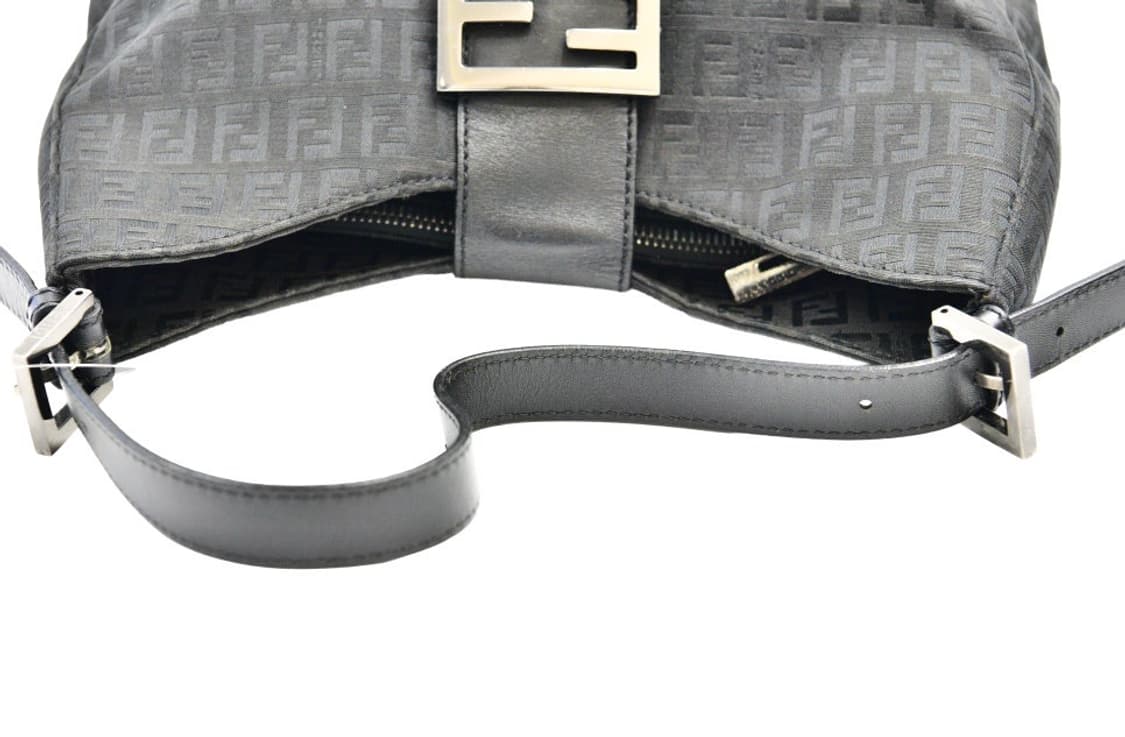 펜디 쥬카 FF 호보백 (정품) 상품이미지8