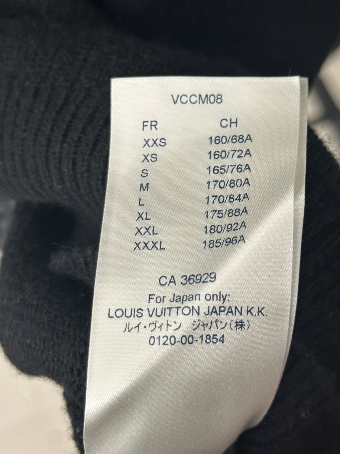 A / M 루이비통 하프앤하프 캐시미어 크루넥 니트 블랙 화이트 상품이미지4