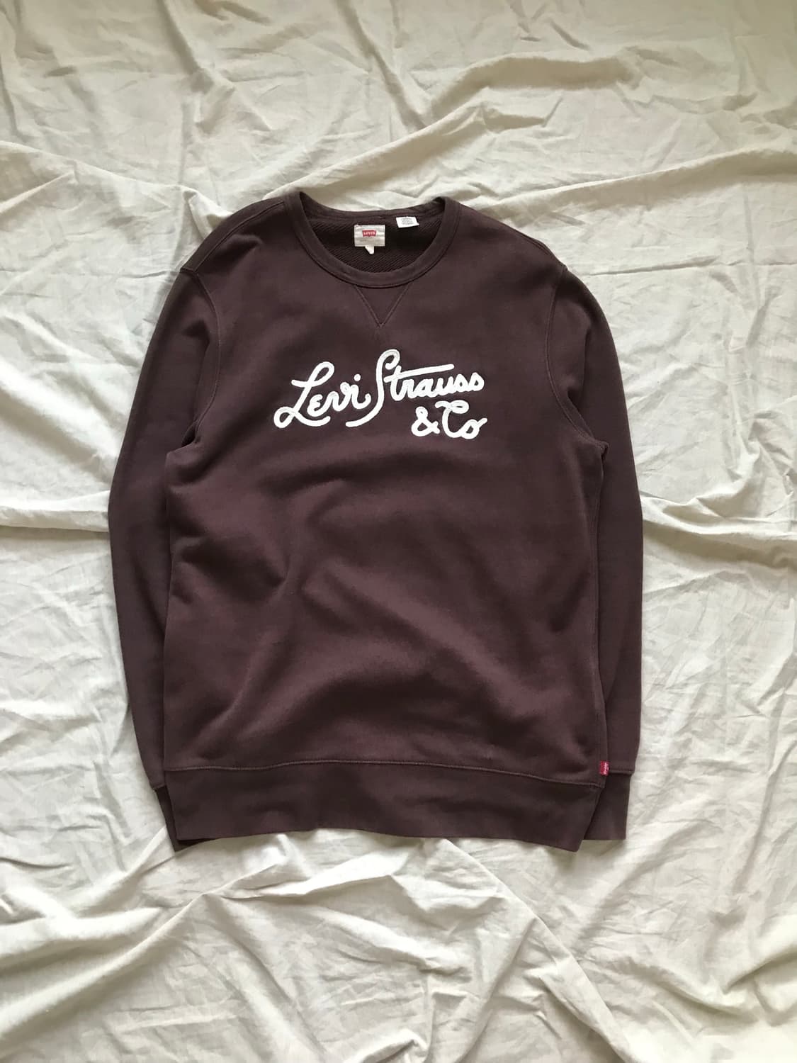 리바이스 자수 로고 브라운 맨투맨 상품이미지3