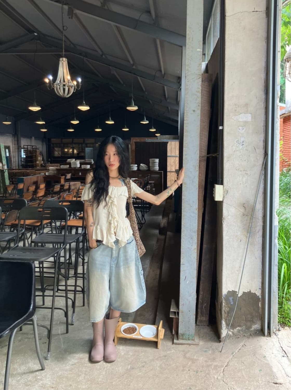 모래하우스 누트 프릴 블라우스 상품이미지3