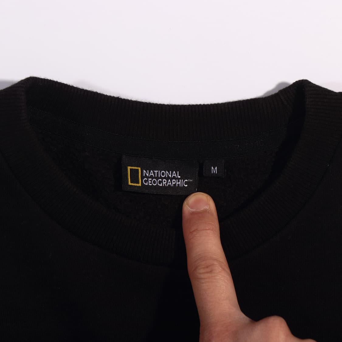 내셔널지오그래픽 맨투맨 B228 상품이미지2