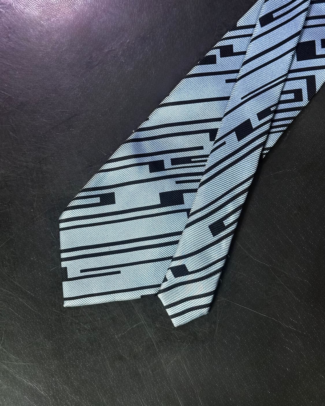 베르사체 클래식 블랙 하늘색 기하학 패턴 실크 넥타이 명품 락시크 펑크 상품이미지3