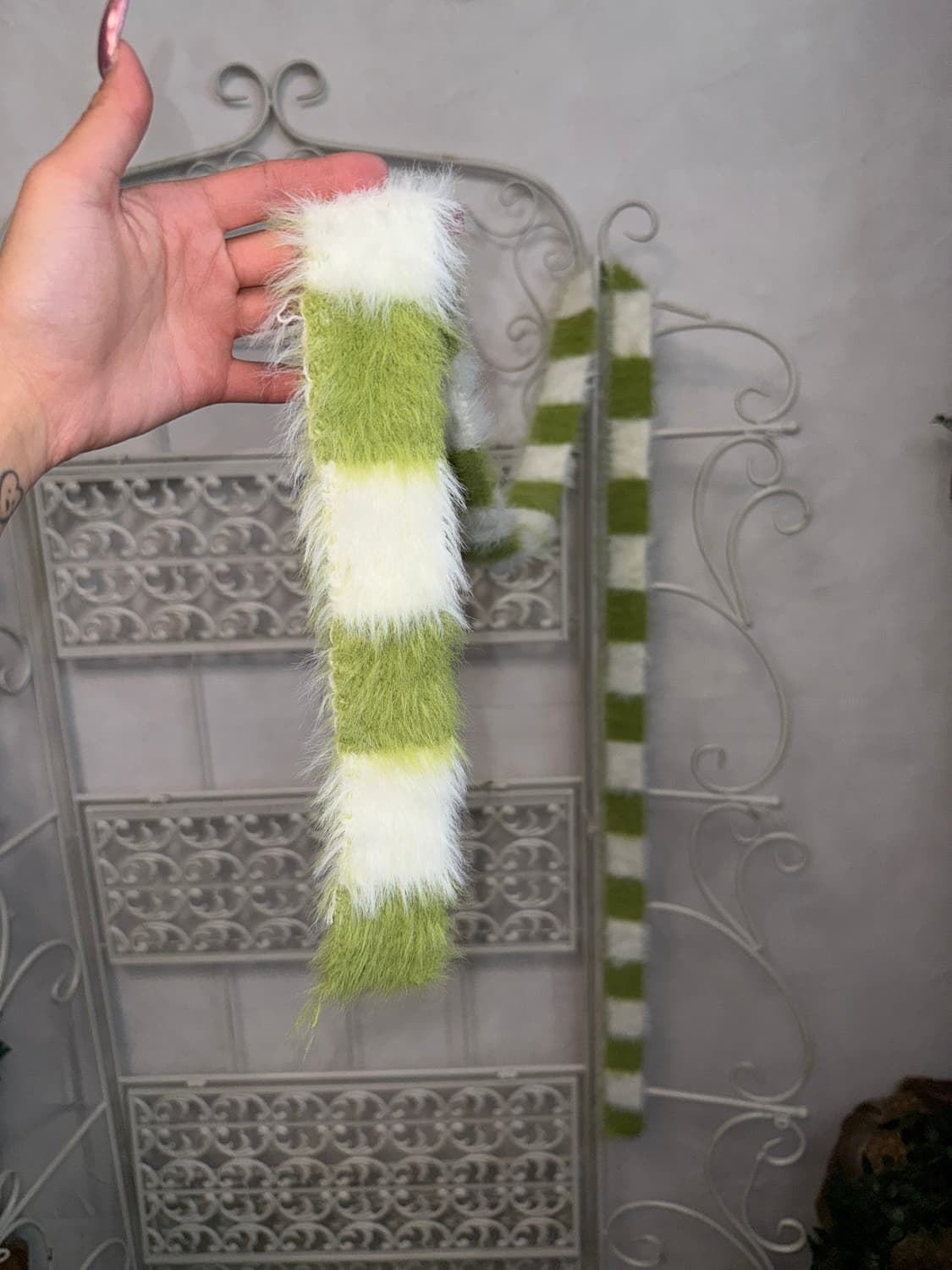 Green white stripe fur knit muffler 상품이미지2