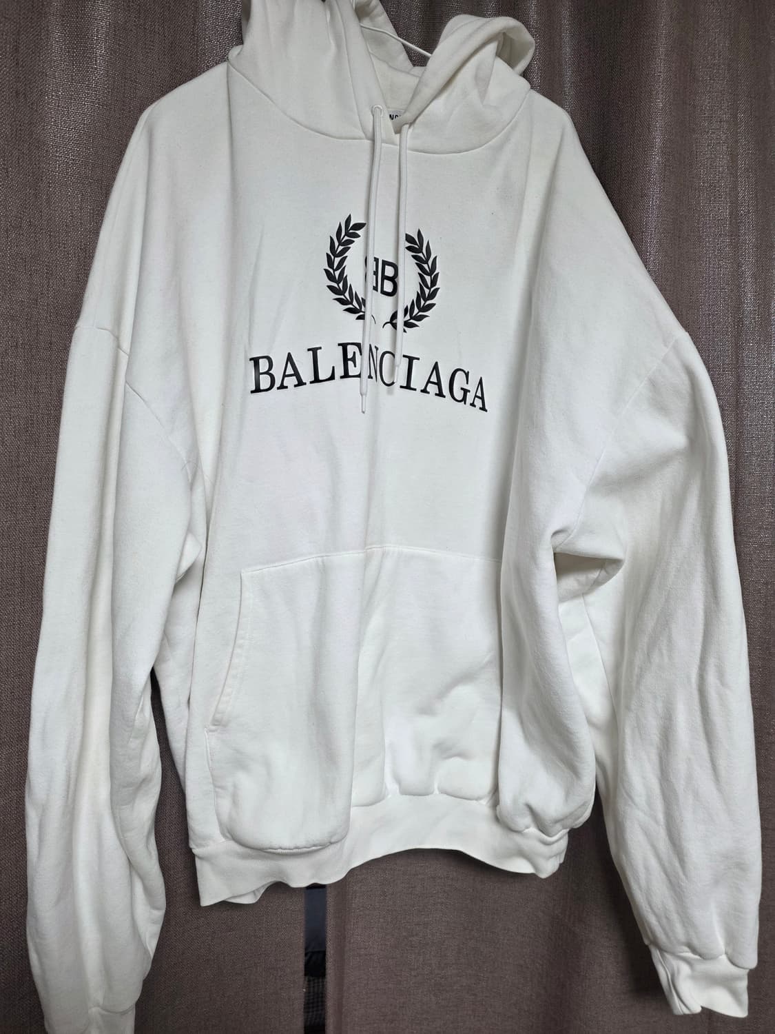 발렌시아가맨투맨 M 상품이미지1