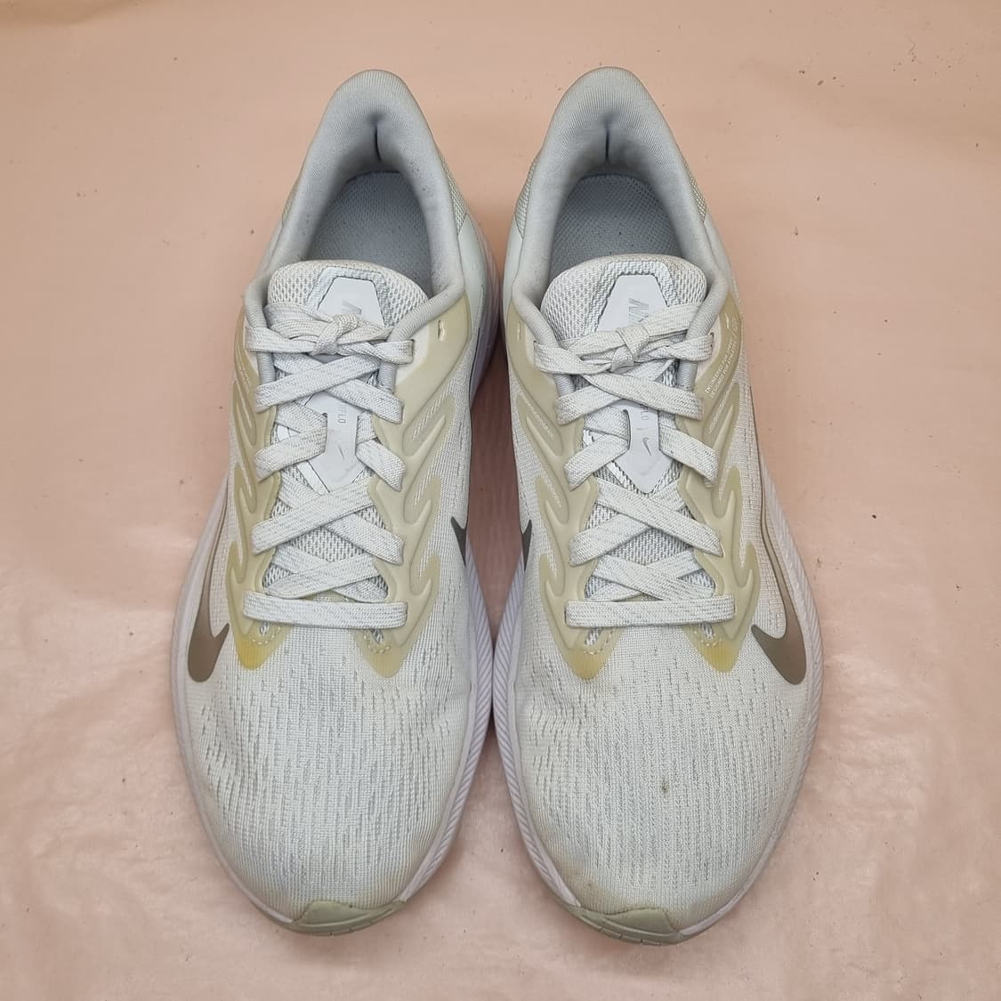 나이키 에어 줌 윈플로7 여성런닝화230 상품이미지2