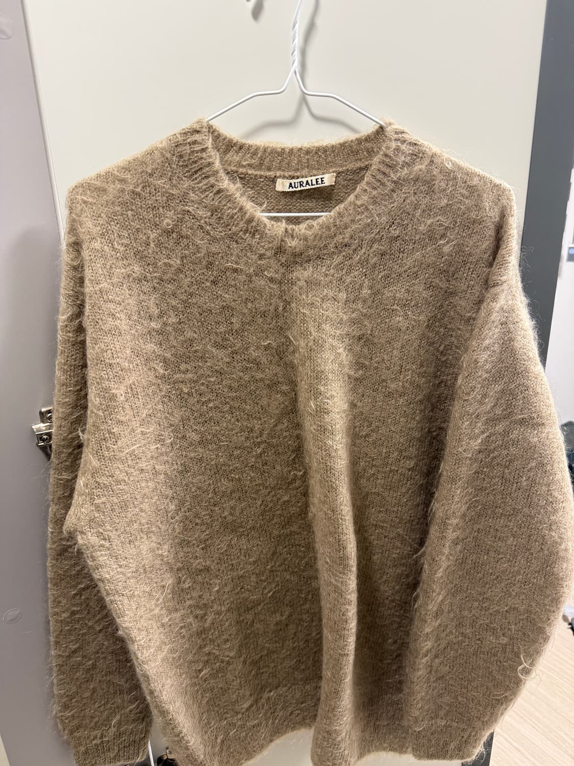 오라리(Auralee) 모헤어 니트 사이즈 3팝니다.( 상태 최상) 상품이미지1