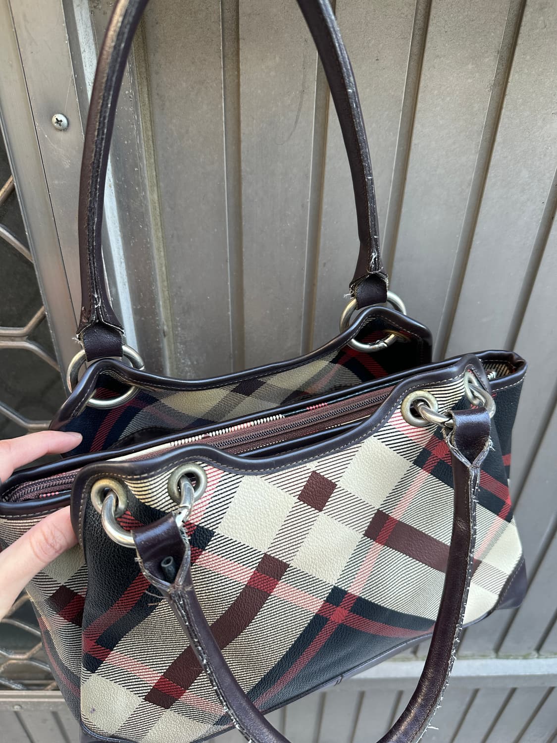 Stud point check pattern shoulder bag 상품이미지8