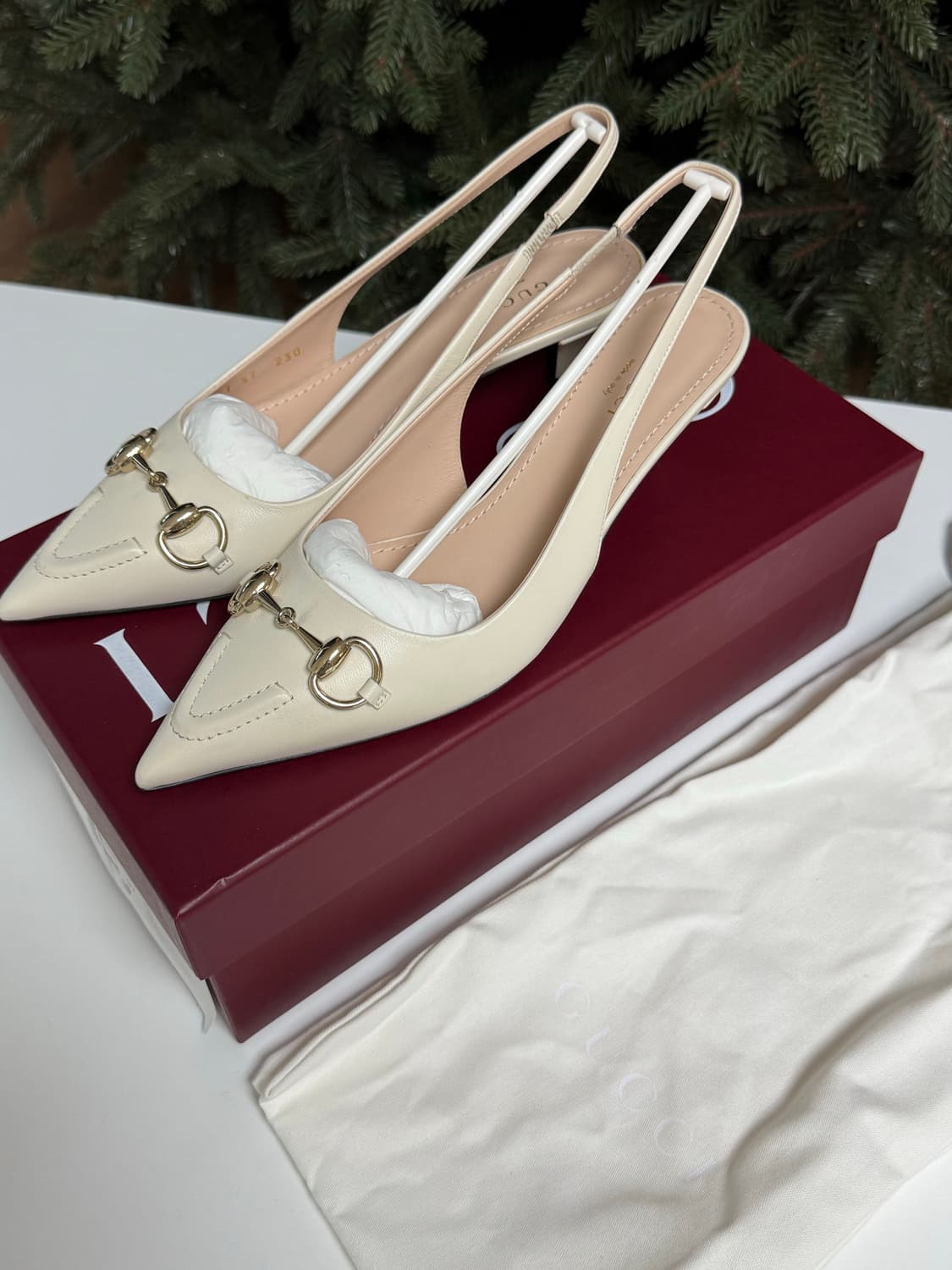 구찌 홀스빗 슬링백 펌프스 아이보리 (240) 상품이미지8