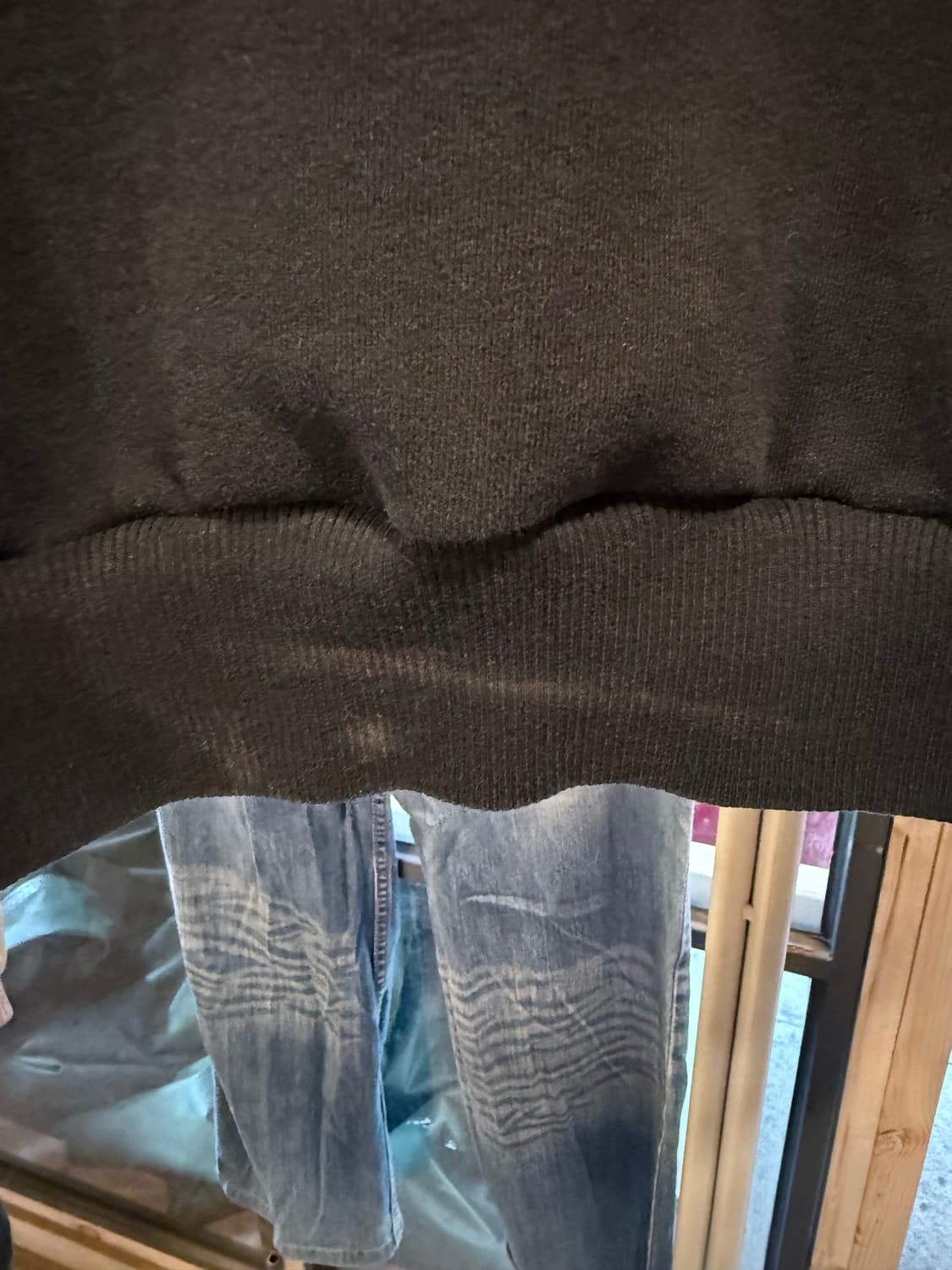 챔피온 블랙 크롭 맨투맨 상품이미지4