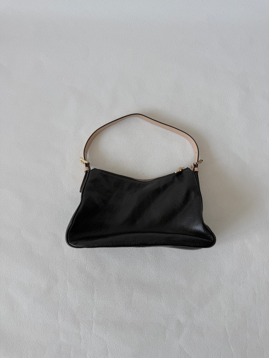 마이클코어스(MICHAEL KORS) 레더 숄더백 상품이미지1