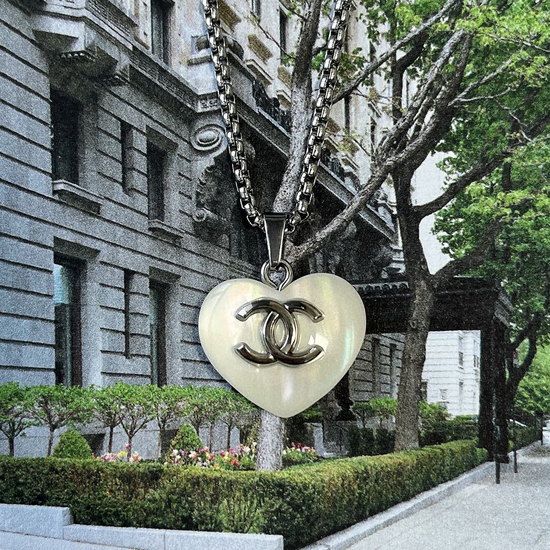 샤넬 오로라 유리알 하트 목걸이 상품이미지1