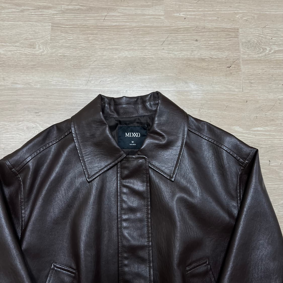 미쏘 여성 크롭 레더 라이더 봄버 가죽자켓 [다크  브라운] M/95 상품이미지2