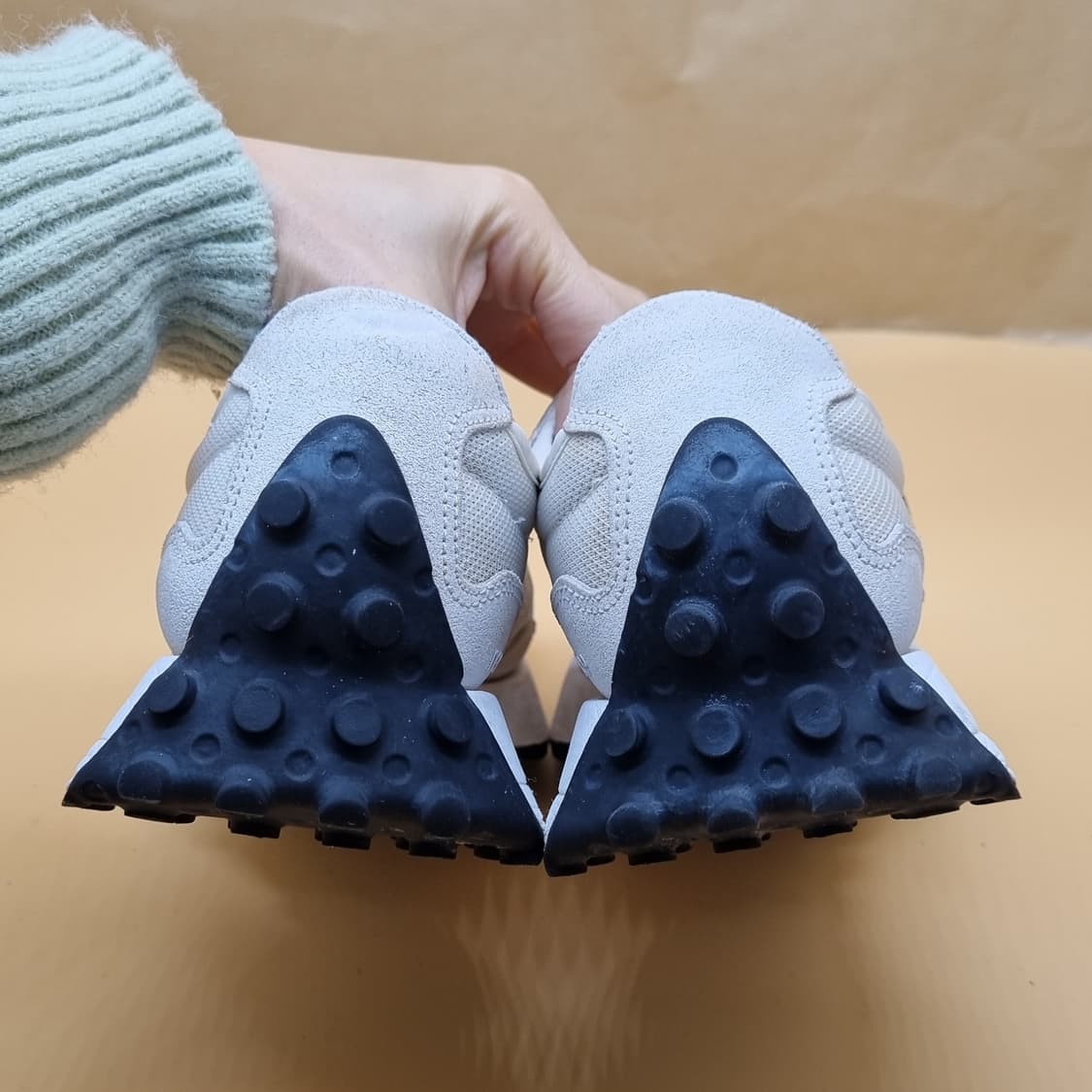 뉴발란스 327 씨솔트 운동화245  상품이미지4