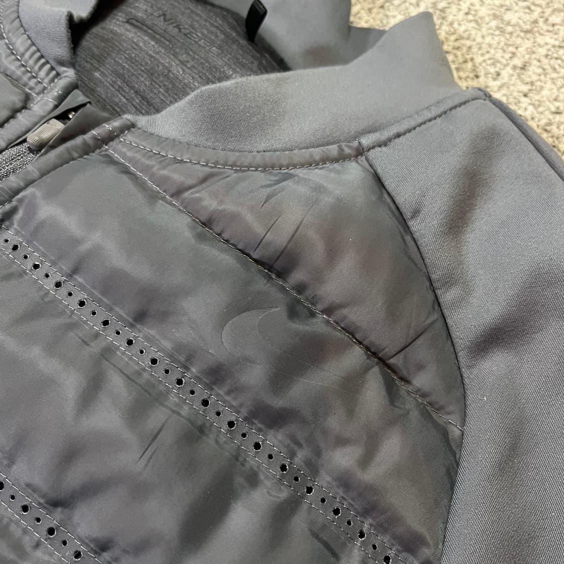 나이키 골프 에어로 로프트 점퍼 상품이미지9