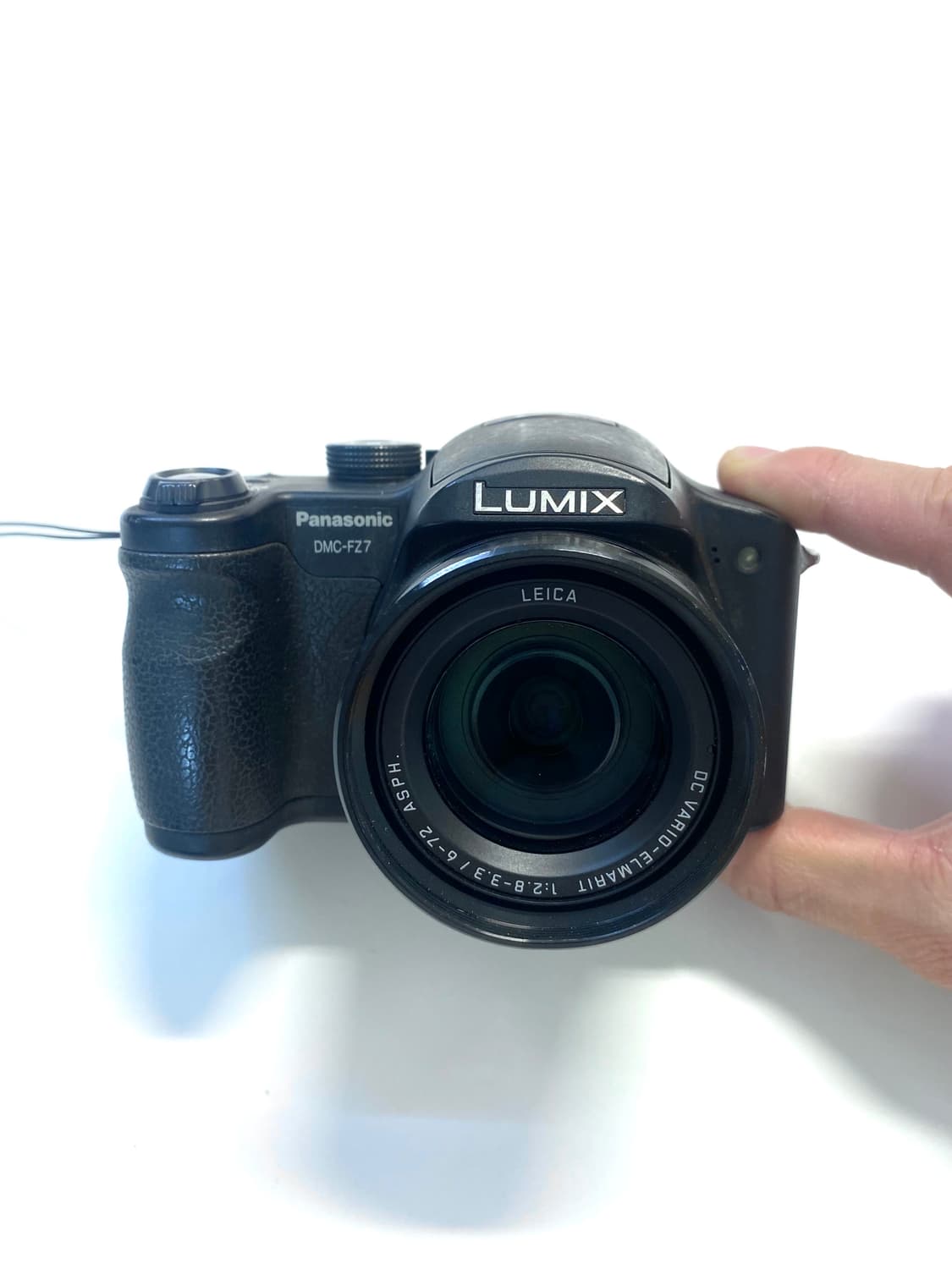 파나소닉 루믹스 DMC-FZ7 디지털 카메라 상품이미지1