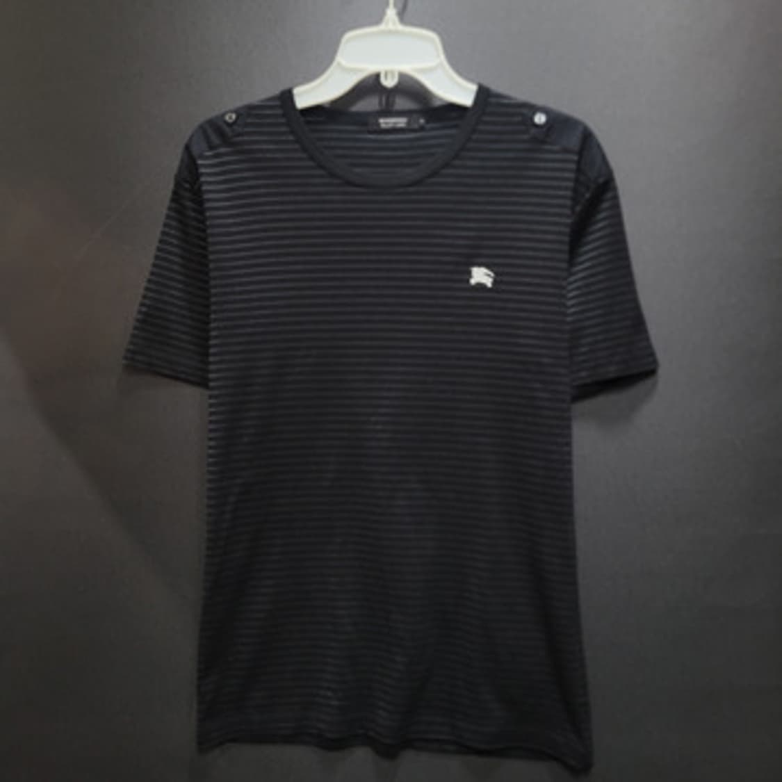 Burberry 버버리 블랙라벨 자수로고 슬림핏 셔츠 상품이미지1