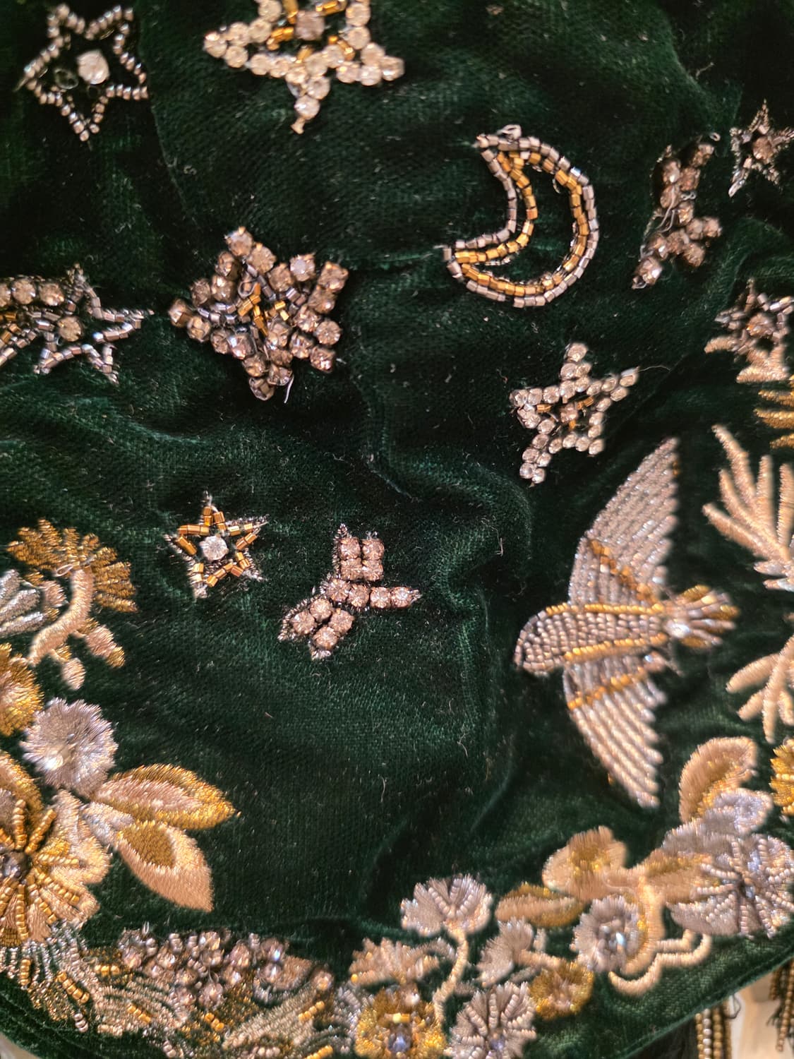 자라 딥그린비즈벨벳 태슬 자수 라운드 크로스백 상품이미지3