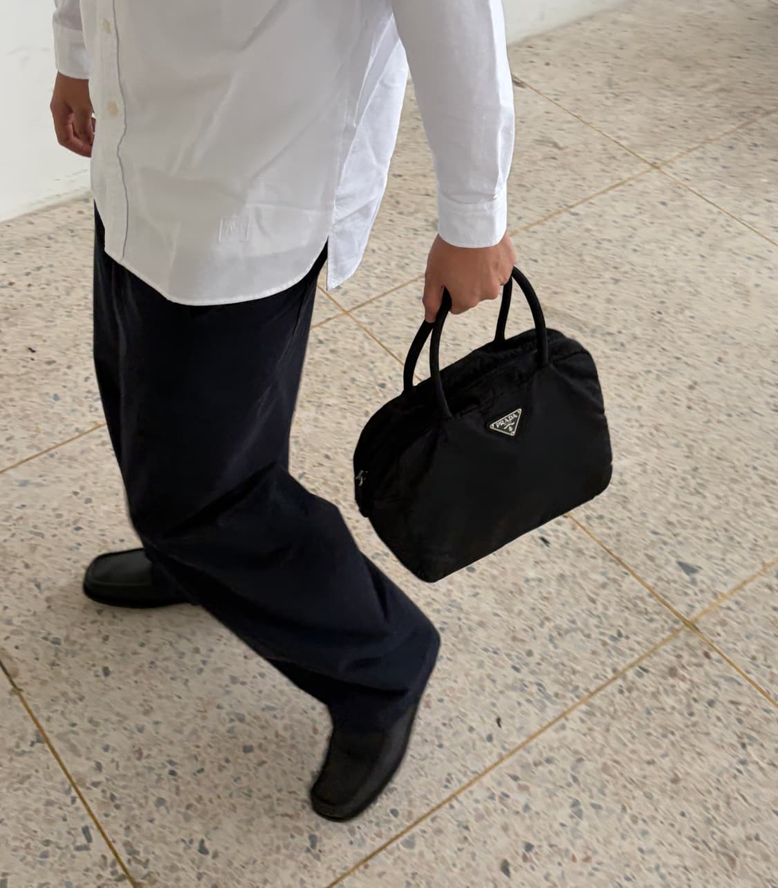 프라다 포코노 나일론 토트백 상품이미지1