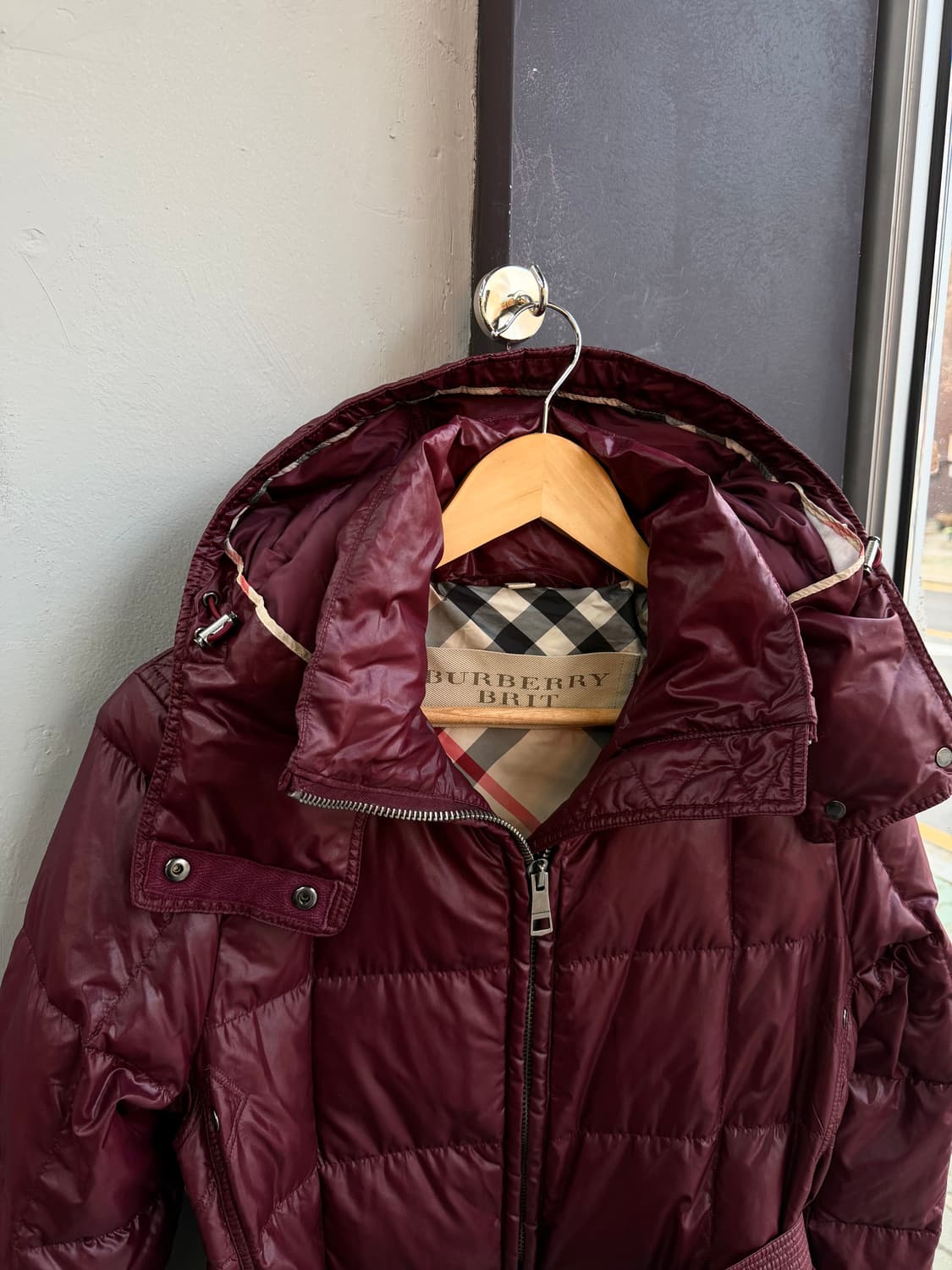 S/ 버버리 다운 벨티드 후디 패딩점퍼 상품이미지3